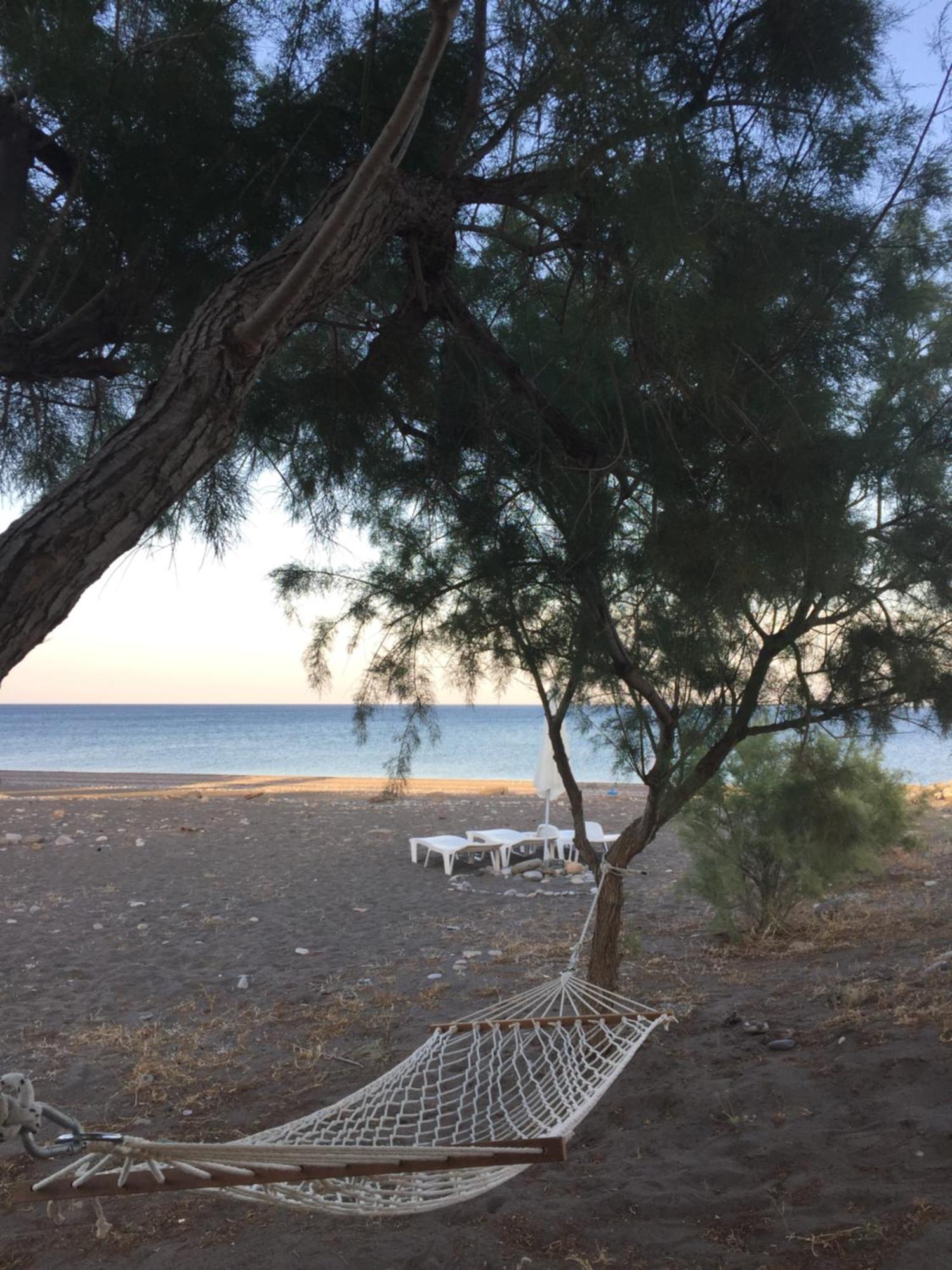 Vamare Beachfront House Генади Екстериор снимка